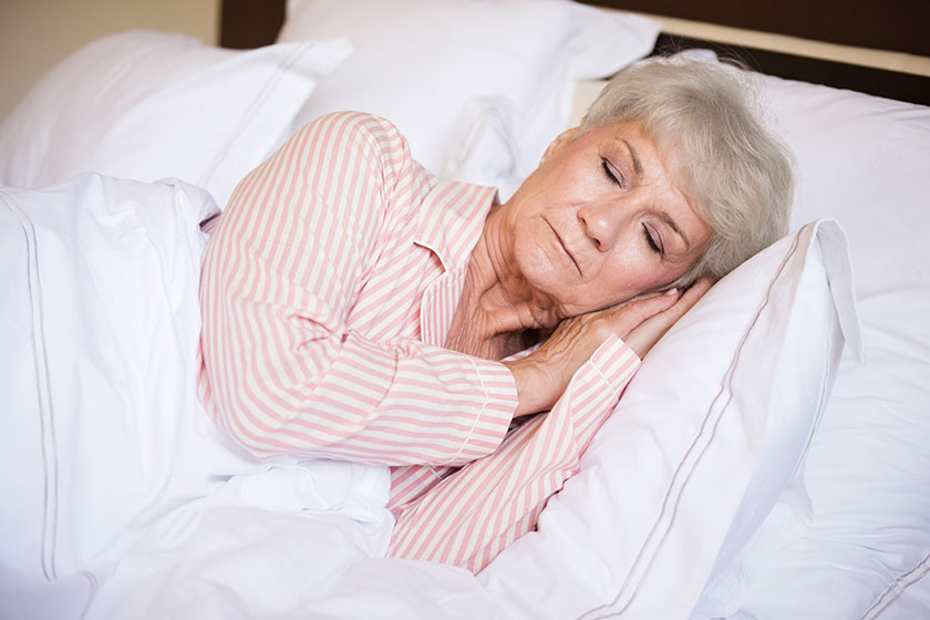 5 Effective Sleep Aids For Your Elderly Loved One