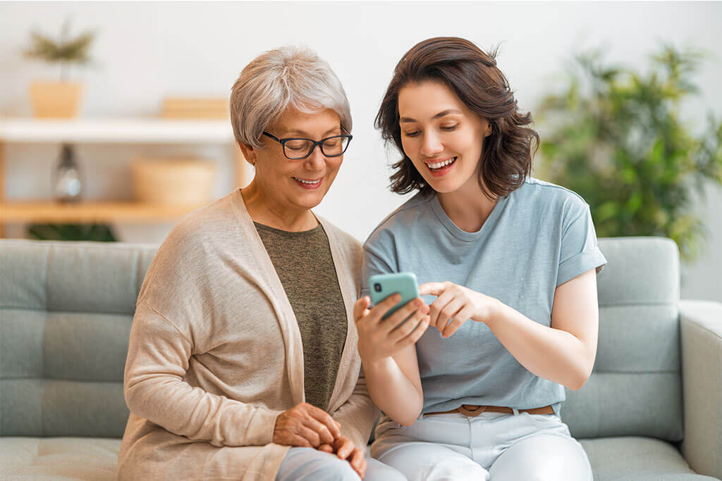 Four Tips For Seniors To Deal With Loneliness