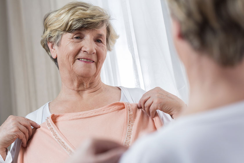 How Senior Living Facilities In Maiden, NC Help You Choose Adaptive Clothing